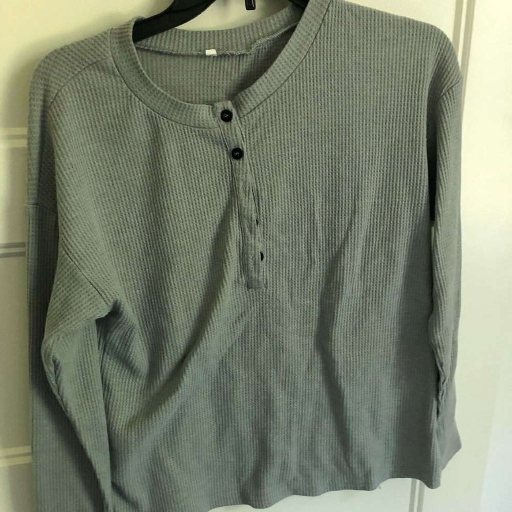 Thermal long sleeved tee